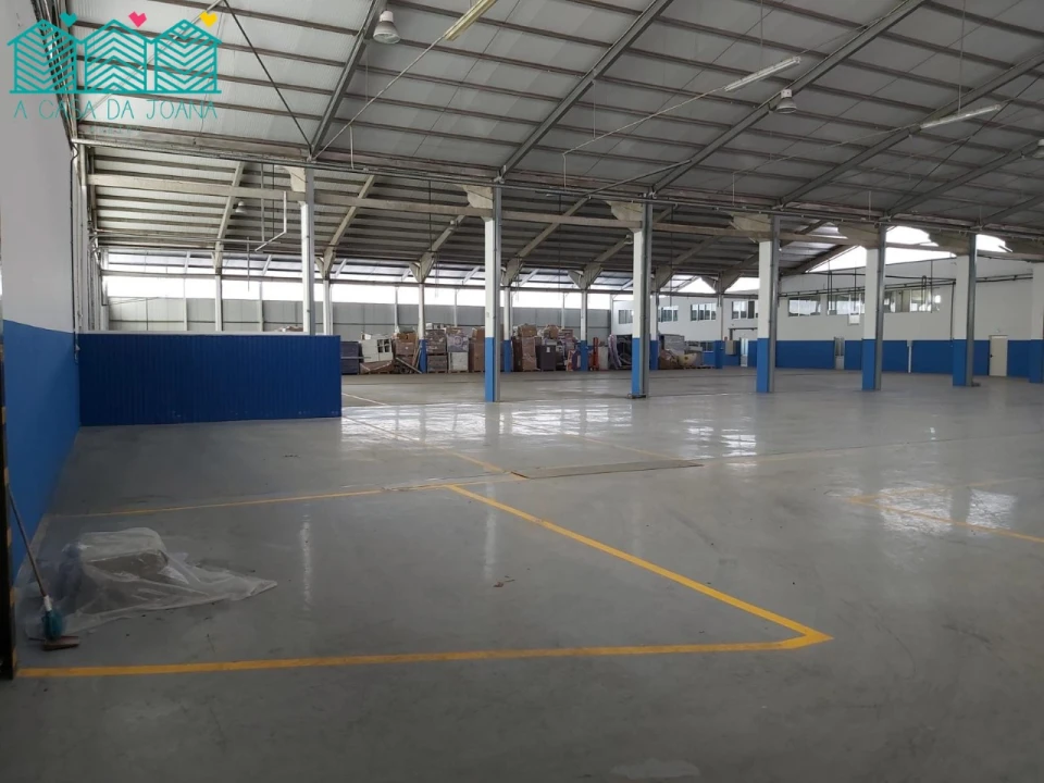 Armazém para Arrendamento em Travassô e Óis da Ribeira Foto 6