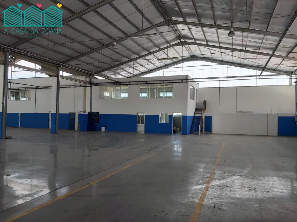 Armazém para Arrendamento em Travassô e Óis da Ribeira Foto 7