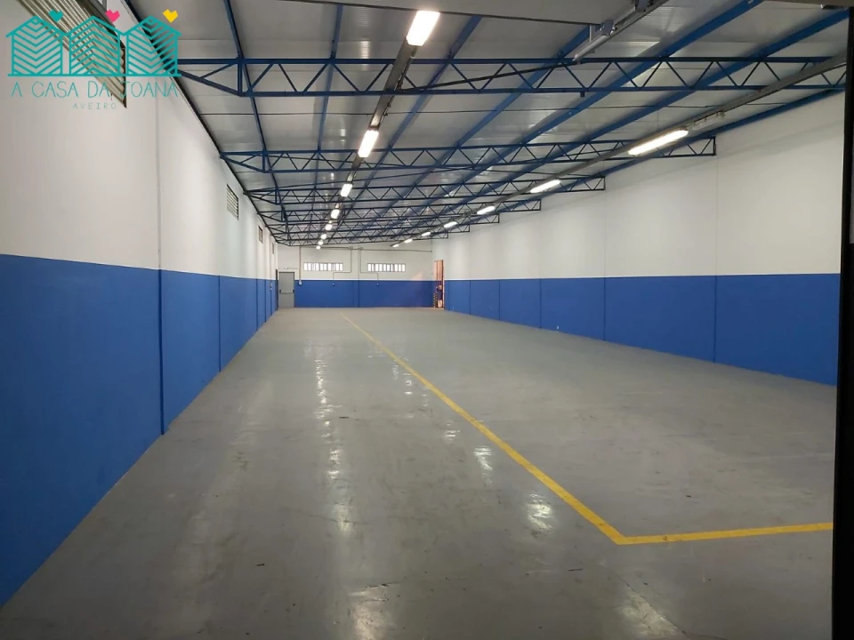 Armazém para Arrendamento em Travassô e Óis da Ribeira Foto 22