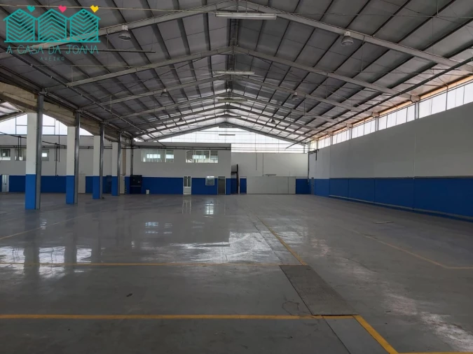 Armazém para Arrendamento em Travassô e Óis da Ribeira Foto 4