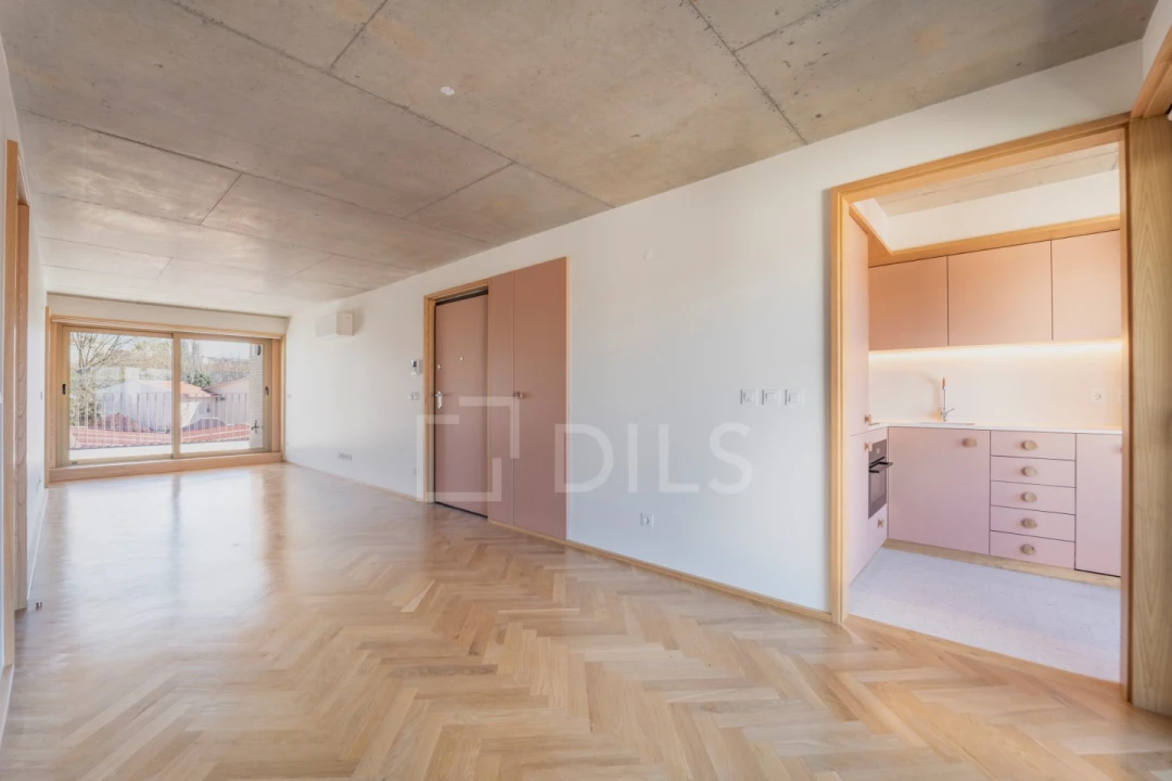 Apartamento T2 para Venda em Cedofeita, Santo Ildefonso, Sé, Miragaia, São Nicolau e Vitória Foto 1