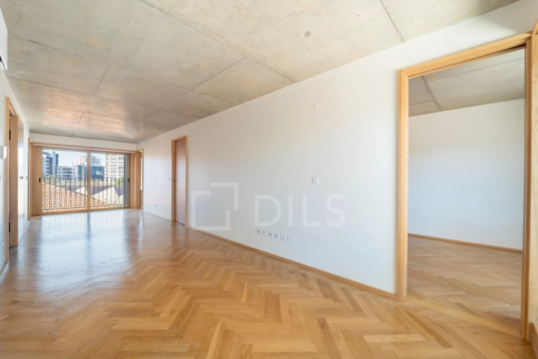 Apartamento T2 para Venda em Cedofeita, Santo Ildefonso, Sé, Miragaia, São Nicolau e Vitória Foto 2
