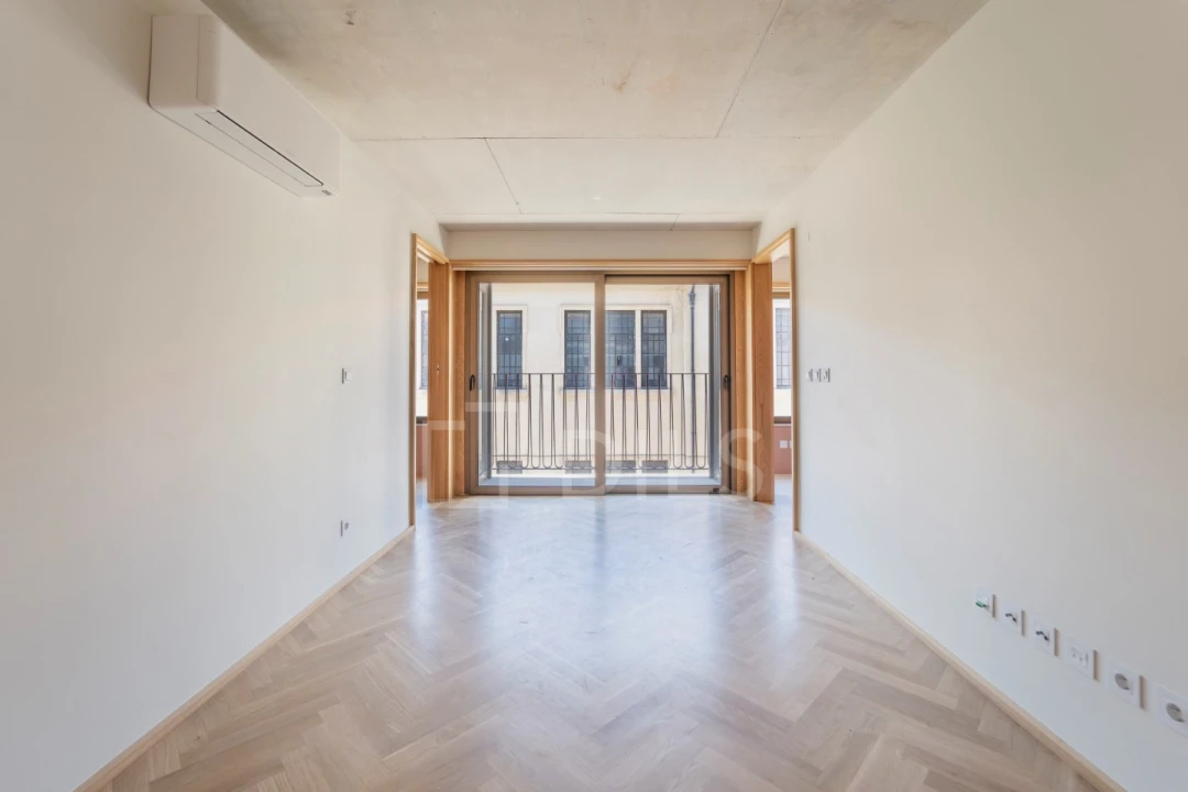 Apartamento T1 para Venda em Cedofeita, Santo Ildefonso, Sé, Miragaia, São Nicolau e Vitória Foto 24