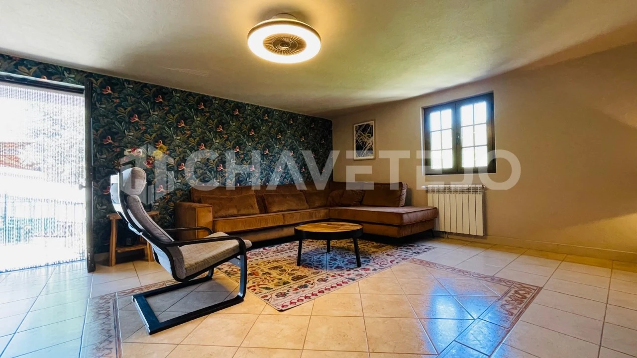 Quinta T6 para Venda em Avo Foto 8