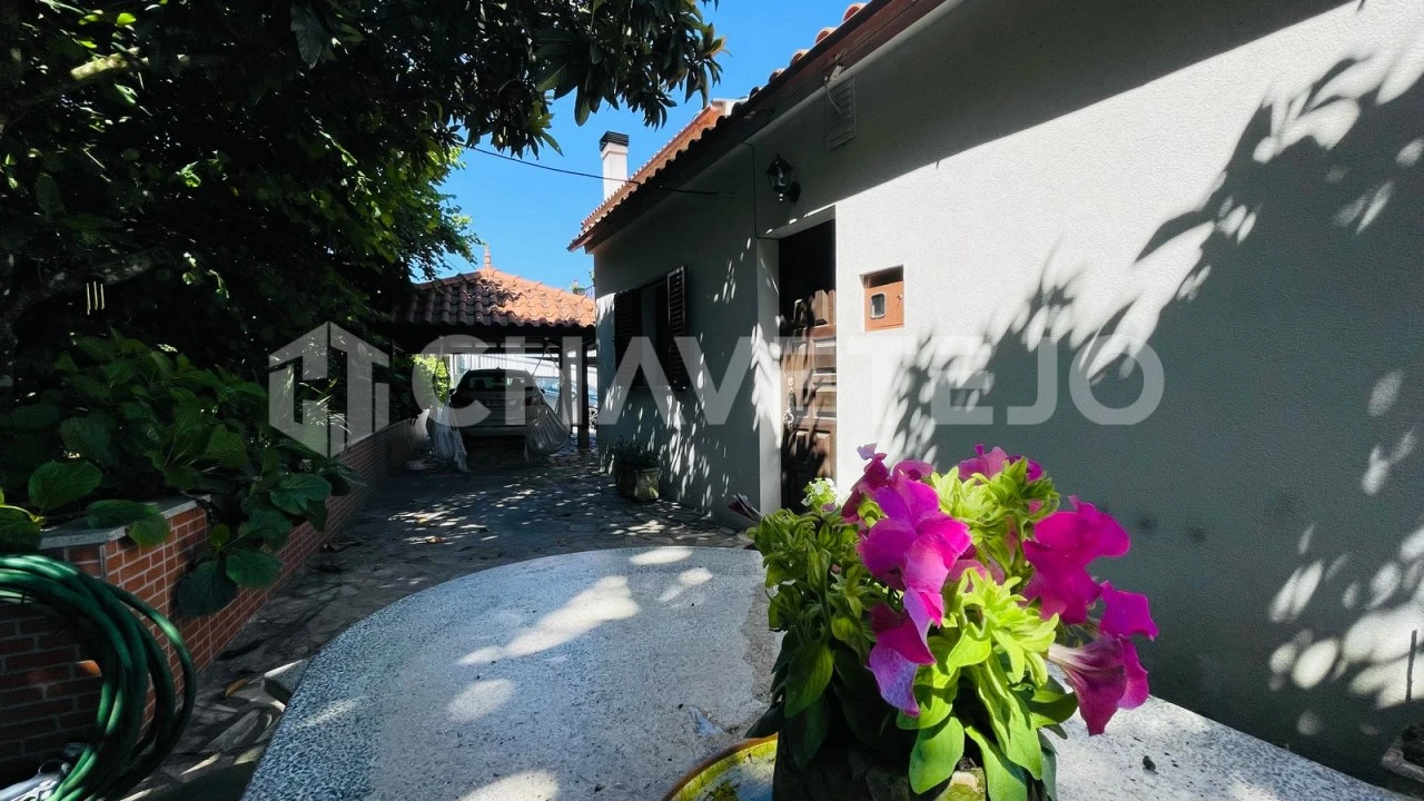 Quinta T6 para Venda em Avo Foto 45