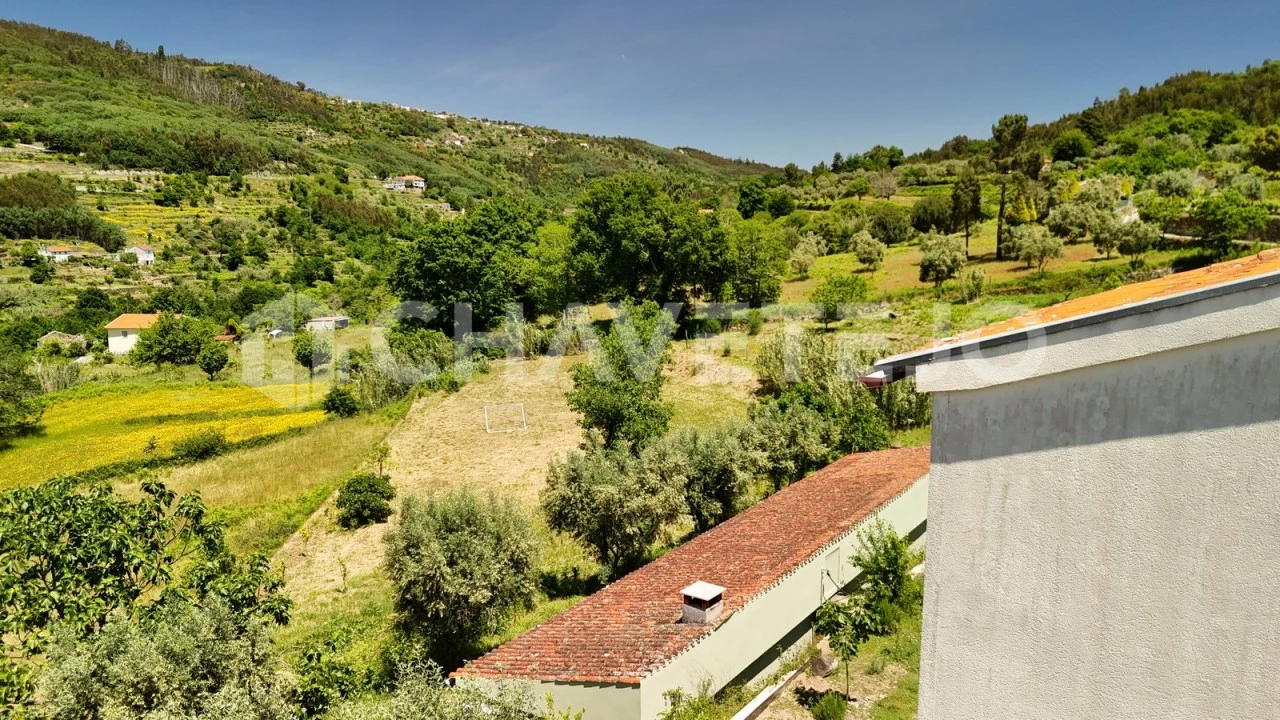 Quinta T6 para Venda em Avo Foto 74