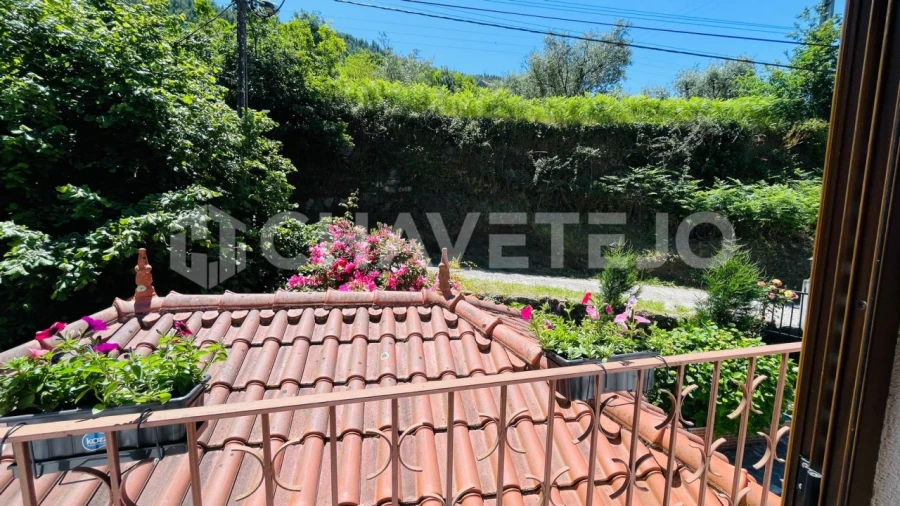 Quinta T6 para Venda em Avo Foto 28