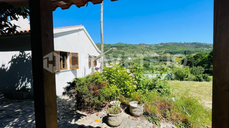 Quinta T6 para Venda em Avo Foto 44