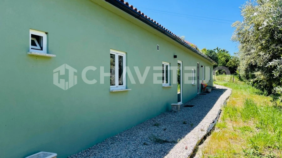 Quinta T6 para Venda em Avo Foto 52