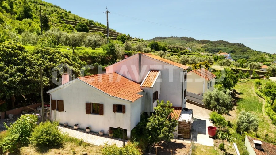 Quinta T6 para Venda em Avo Foto 54