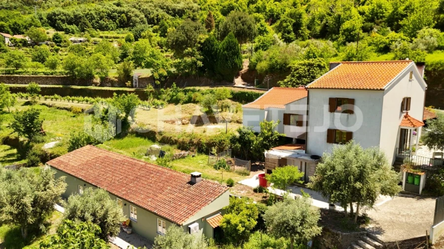 Quinta T6 para Venda em Avo Foto 72