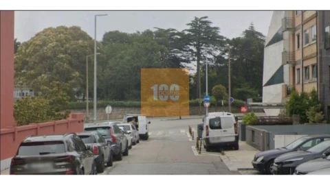 Apartamento T3 para Venda em Lordelo do Ouro e Massarelos