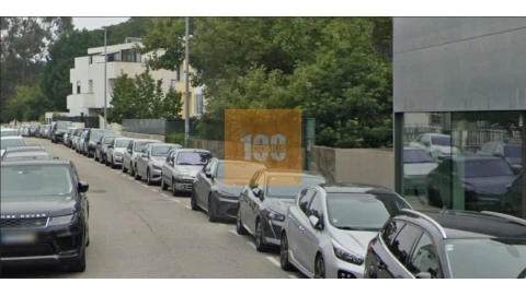 Apartamento T3 para Venda em Lordelo do Ouro e Massarelos