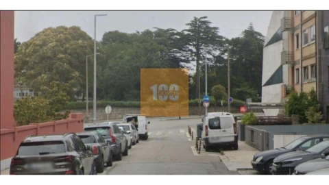 Apartamento T3 para Venda em Lordelo do Ouro e Massarelos