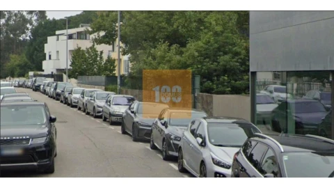 Apartamento T3 para Venda em Lordelo do Ouro e Massarelos