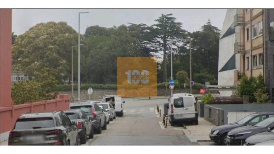 Apartamento T4 para Venda em Lordelo do Ouro e Massarelos Foto 18