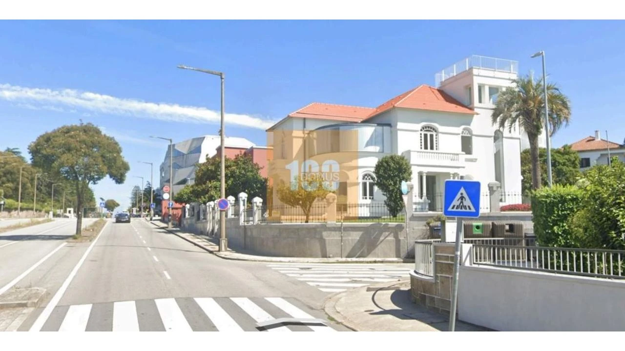 Apartamento T4 para Venda em Lordelo do Ouro e Massarelos Foto 22