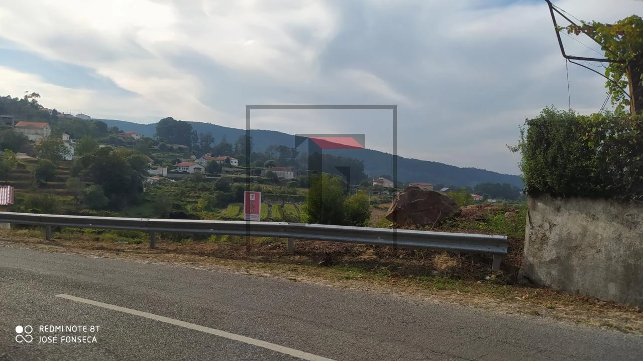 Terreno para Venda em Aborim Foto 3