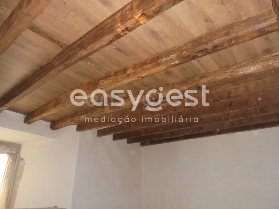 Apartamento T3 para Venda em São João Baptista e Santa Maria dos Olivais Foto 4