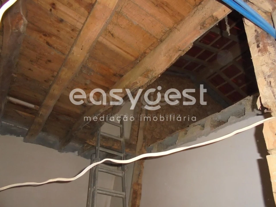 Apartamento T3 para Venda em São João Baptista e Santa Maria dos Olivais Foto 8