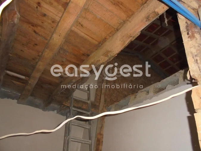 Apartamento T3 para Venda em São João Baptista e Santa Maria dos Olivais Foto 8