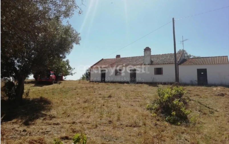 Quinta T4 para Venda em São Domingos e Vale de Água Foto 1