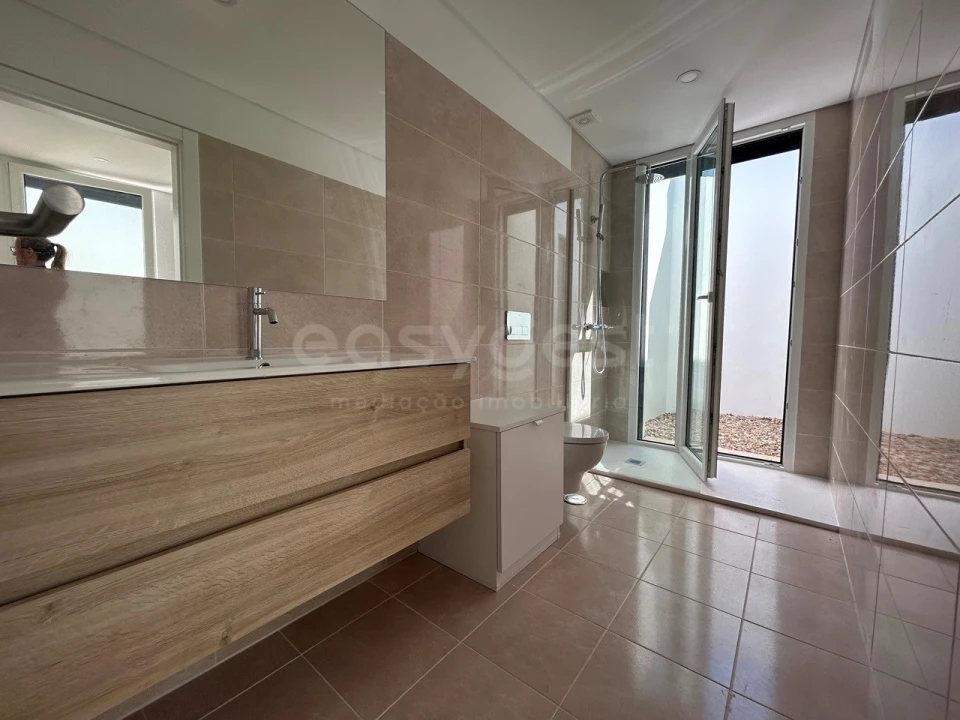 Moradia T3 para Venda em Gambia-Pontes-Alto da Guerra Foto 7