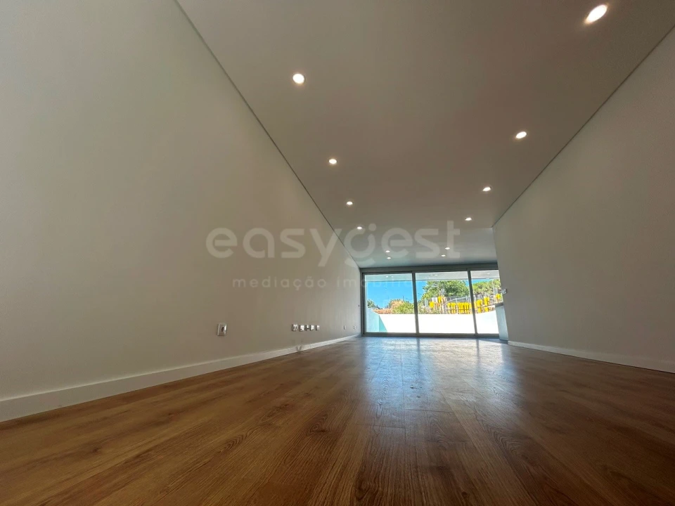 Moradia T3 para Venda em Gambia-Pontes-Alto da Guerra Foto 34