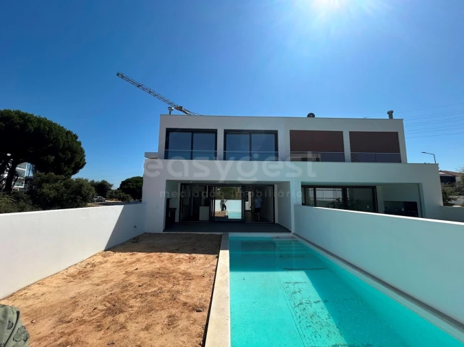 Moradia T3 para Venda em Gambia-Pontes-Alto da Guerra Foto 29