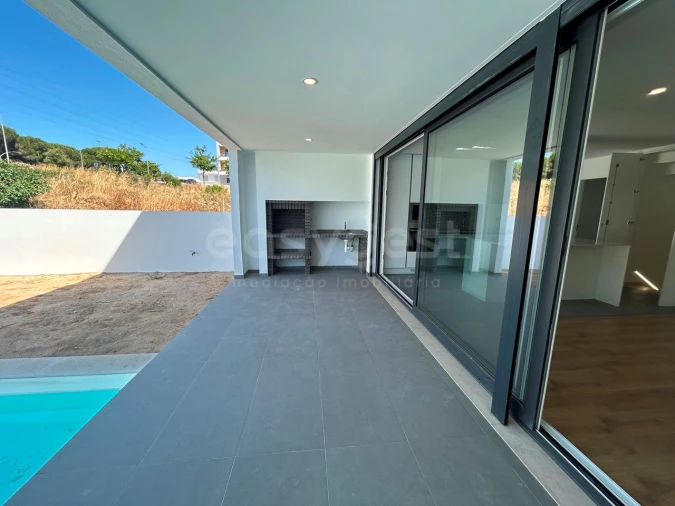 Moradia T3 para Venda em Gambia-Pontes-Alto da Guerra Foto 37