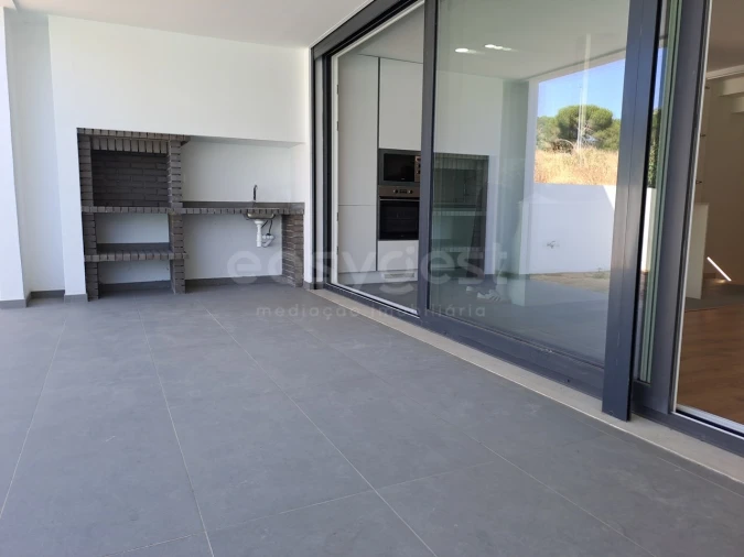 Moradia T3 para Venda em Gambia-Pontes-Alto da Guerra Foto 39