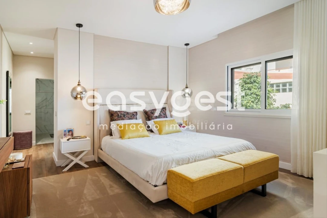 Moradia T4 para Venda em Quinta do Anjo Foto 10