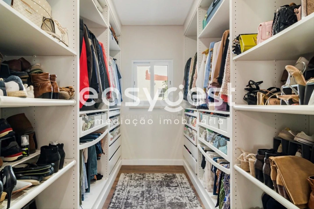 Moradia T4 para Venda em Quinta do Anjo Foto 11