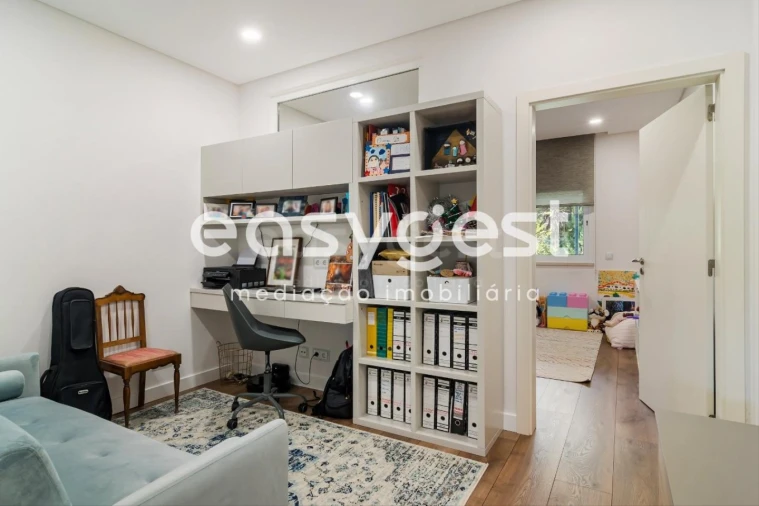 Moradia T4 para Venda em Quinta do Anjo Foto 16