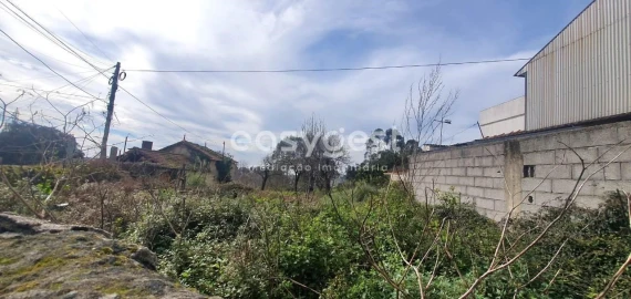 Moradia T4 para Venda em Mafamude e Vilar do Paraíso