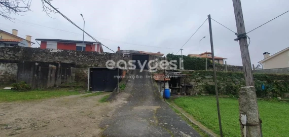 Moradia T6 para Venda em Mafamude e Vilar do Paraíso