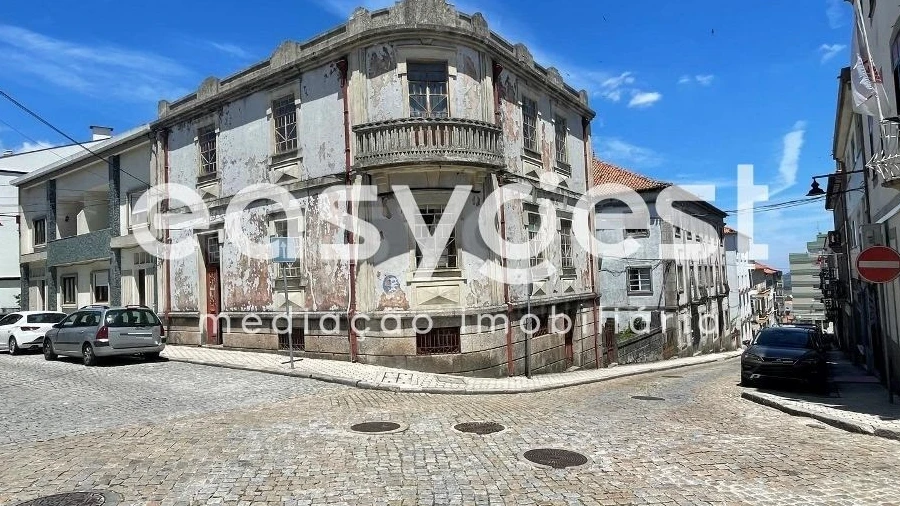 Prédio para Venda em Guarda