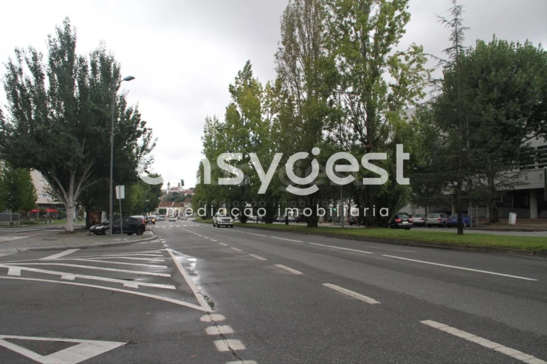 Terreno P/ Prédio para Venda em Viseu Foto 21