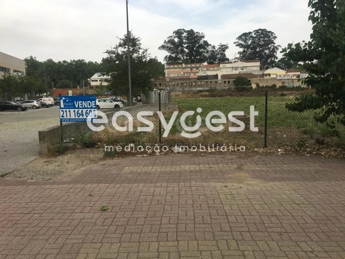 Terreno P/ Prédio para Venda em Viseu