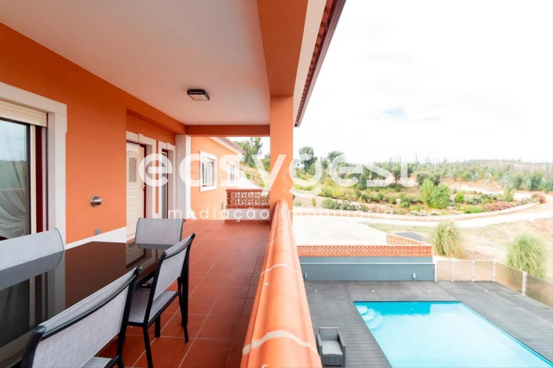 Moradia T4 para Venda em Serra e Junceira Foto 25