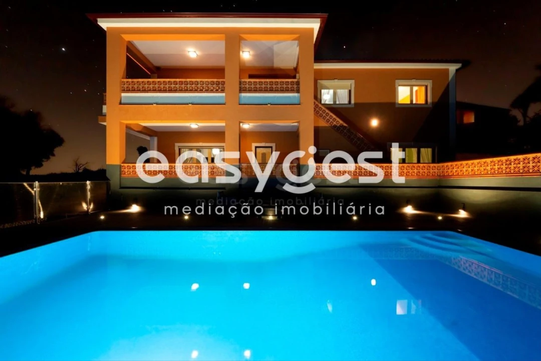 Moradia T4 para Venda em Serra e Junceira Foto 45