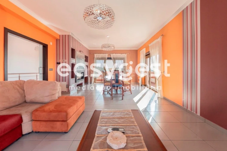 Moradia T4 para Venda em Serra e Junceira Foto 22