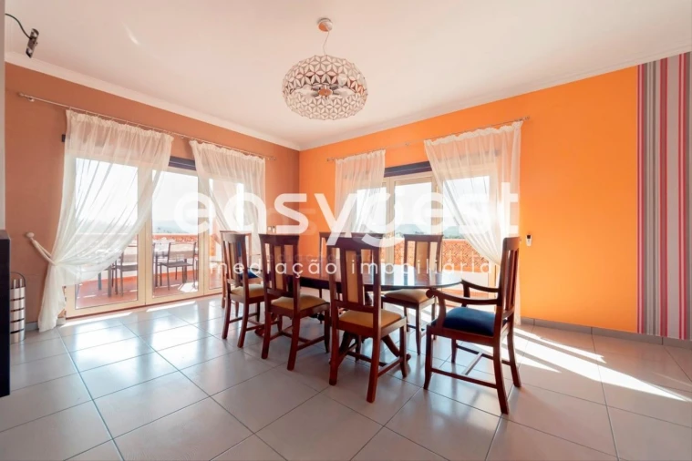 Moradia T4 para Venda em Serra e Junceira Foto 23