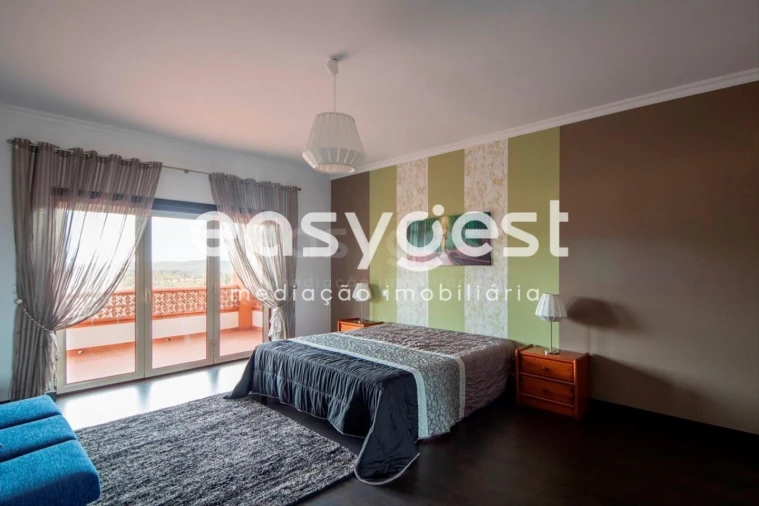 Moradia T4 para Venda em Serra e Junceira Foto 32