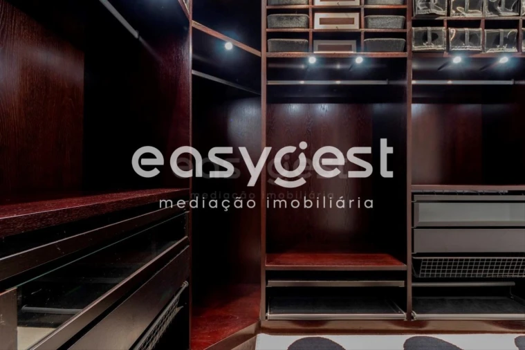 Moradia T4 para Venda em Serra e Junceira Foto 43