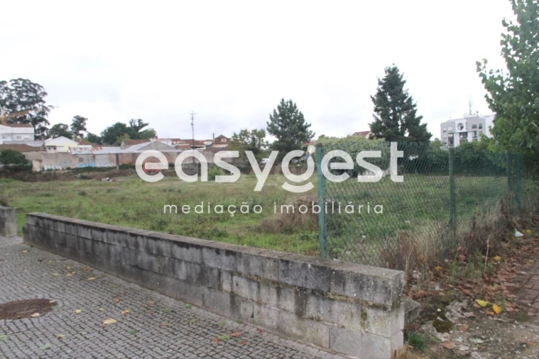 Terreno P/ Prédio para Venda em Viseu Foto 13