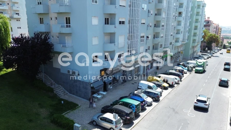 Loja para Venda em Ramada e Caneças Foto 26