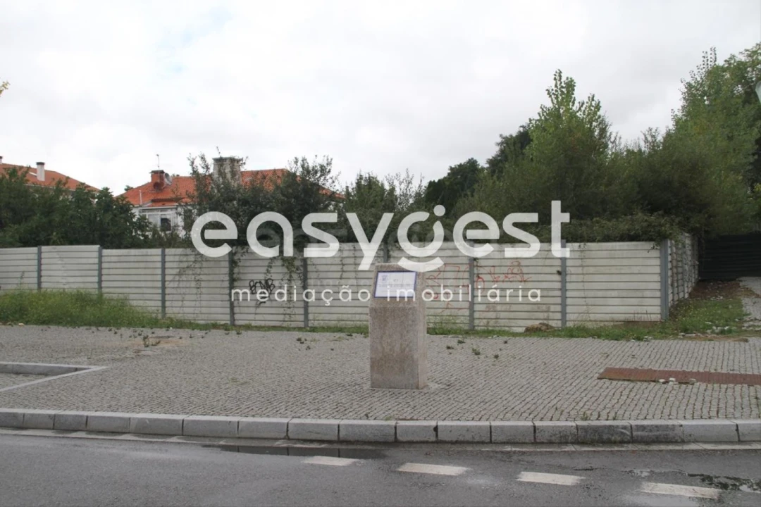 Terreno P/ Prédio para Venda em Viseu Foto 5