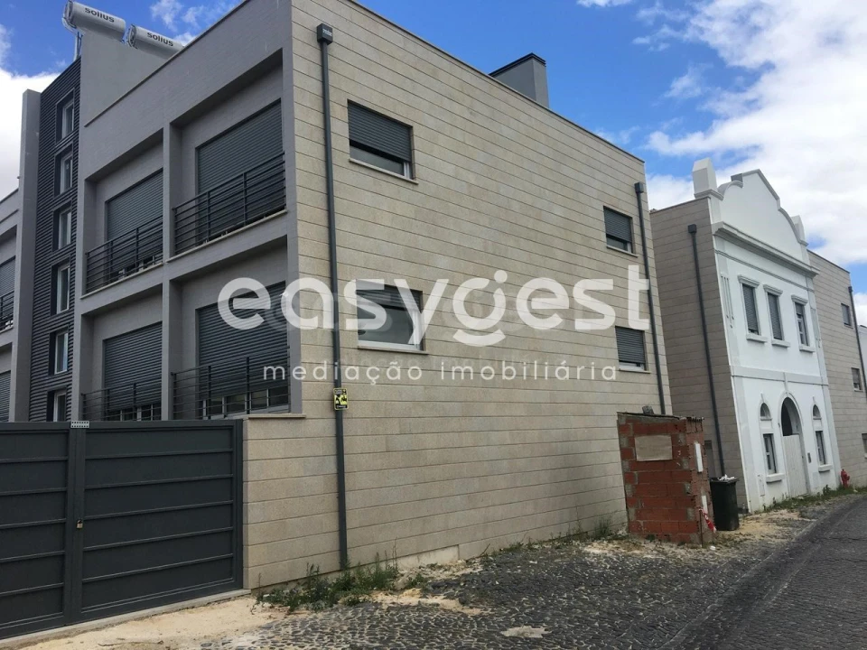 Apartamento T1 para Venda em Marvila Foto 15