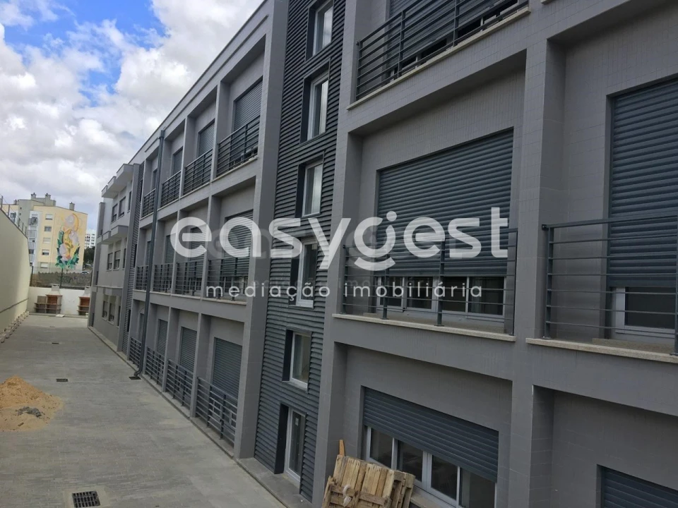 Apartamento T2 para Venda em Marvila Foto 15
